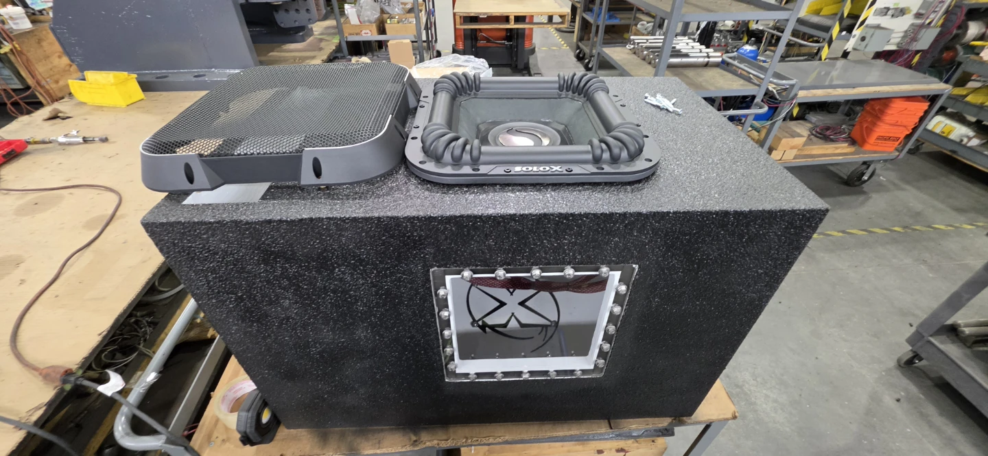 15" KICKER L7X