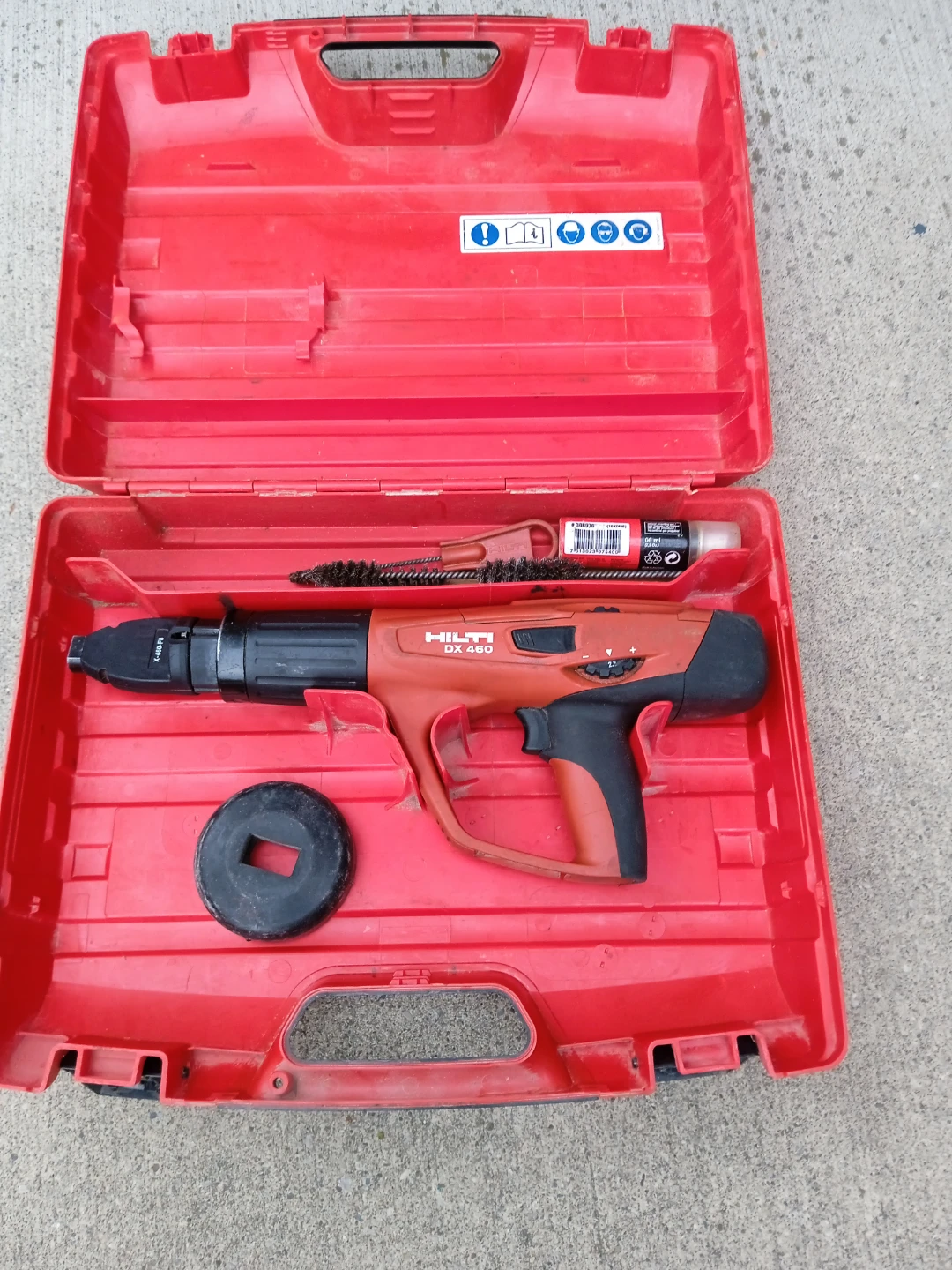 Hilti DX 460 Powder-Actuated Fastening Tool