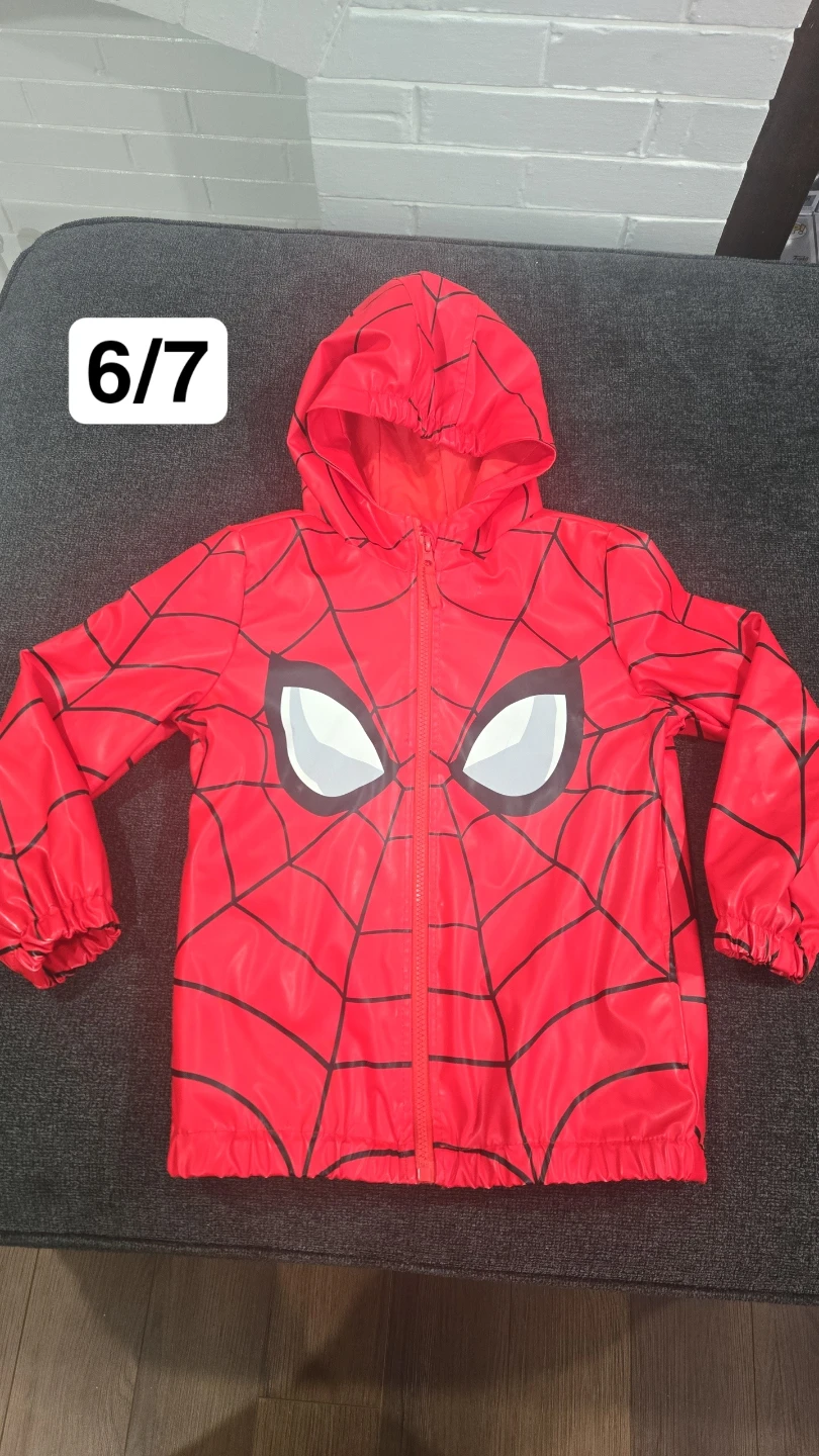 Kids Spiderman Hooded Rain Jacket Size 6/7