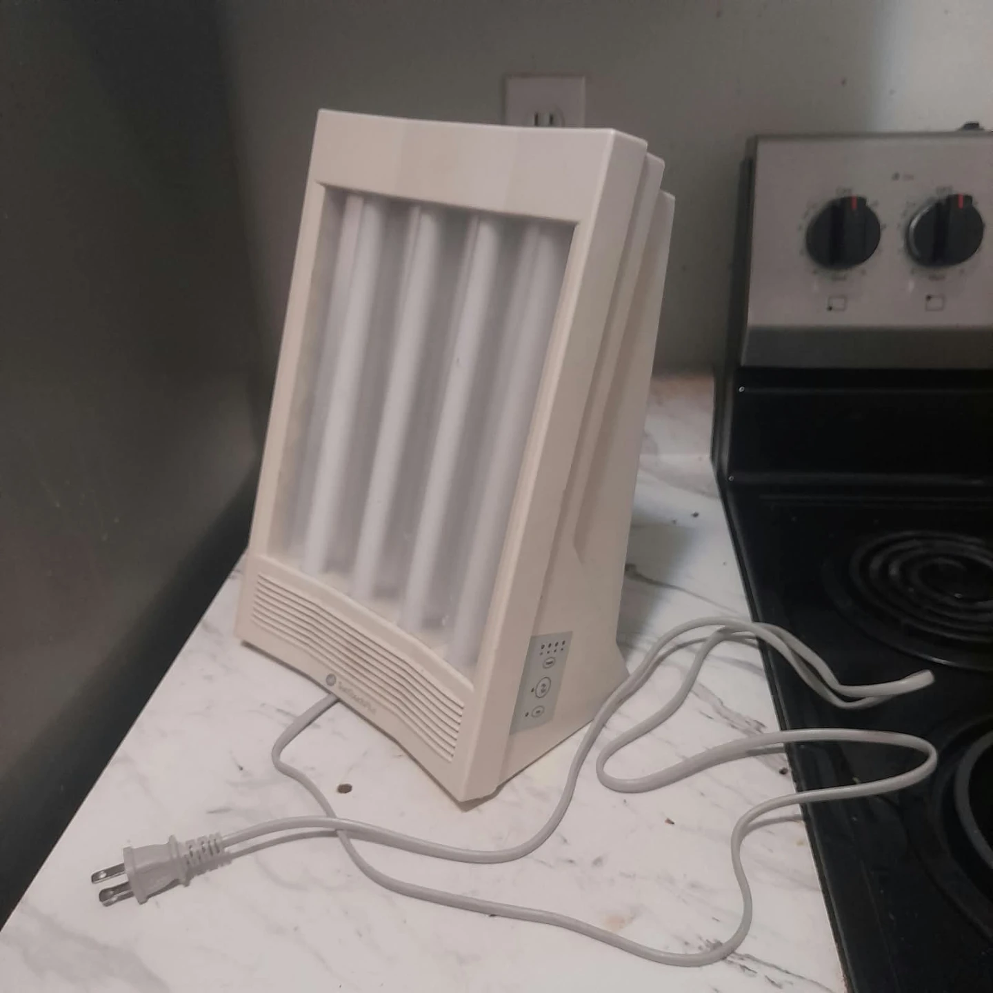 SunTouchPlus Light Therapy Lamp 🏈