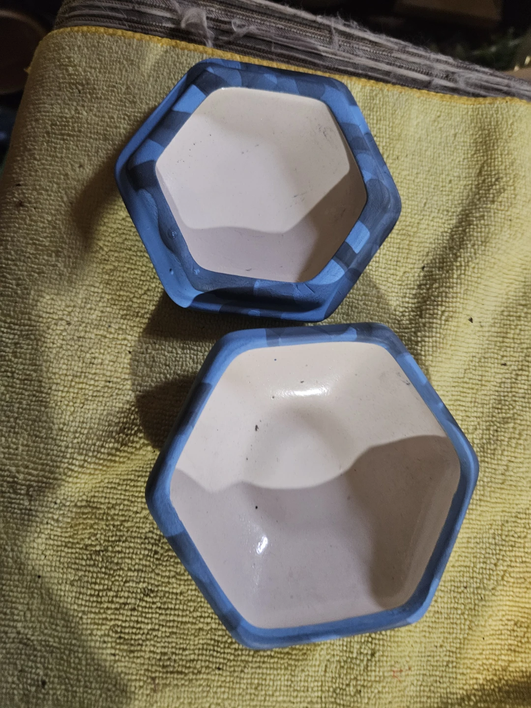 Millside Ceramics Hexagonal Trinket Dish - photo 4