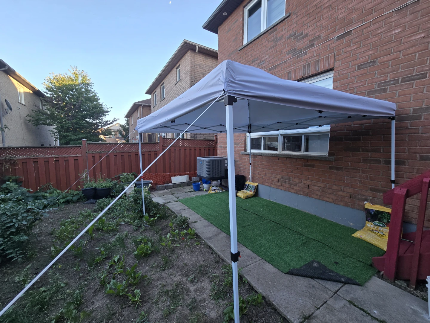10' x 10' Tent - photo 2