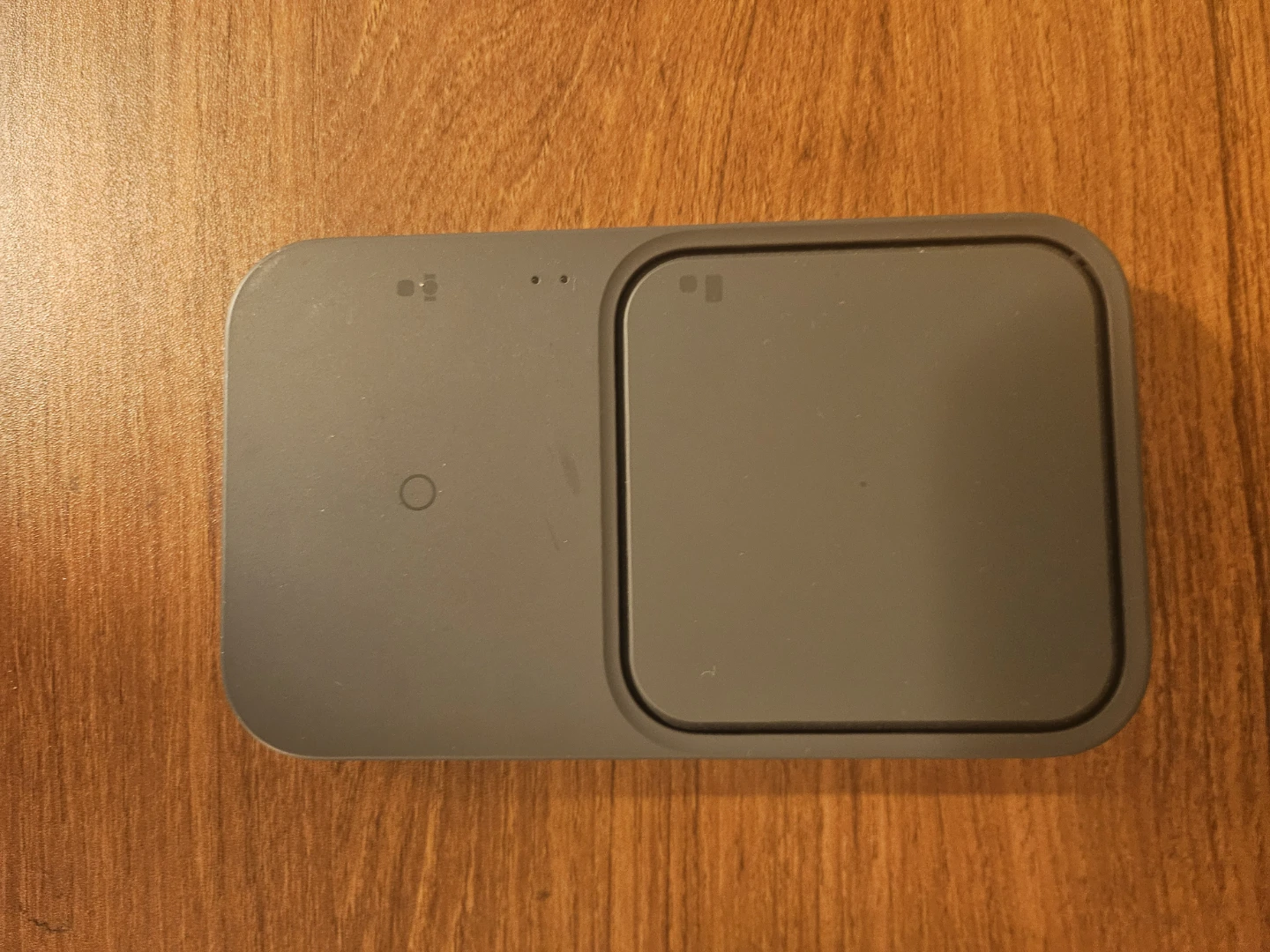 🏈 Samsung Wireless Charger Duo EP-P5400