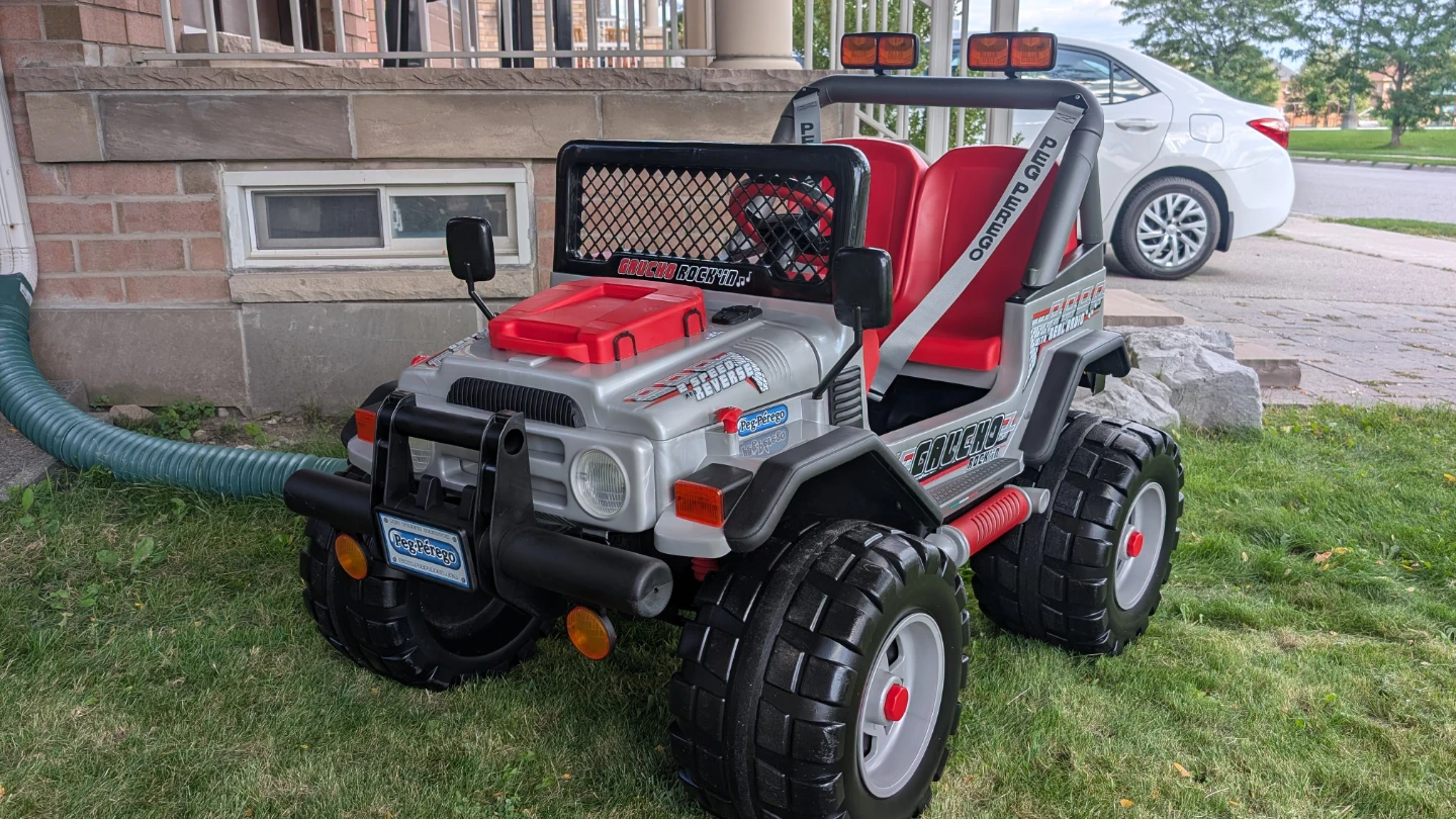 Peg perego Gaucho ride on jeep