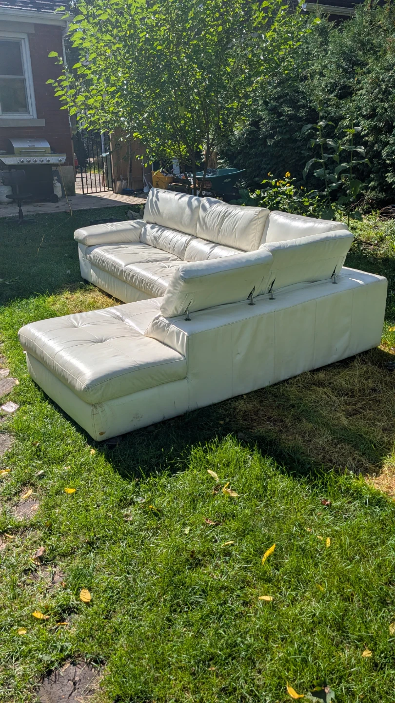 White Leather Sectional Sofa - photo 3