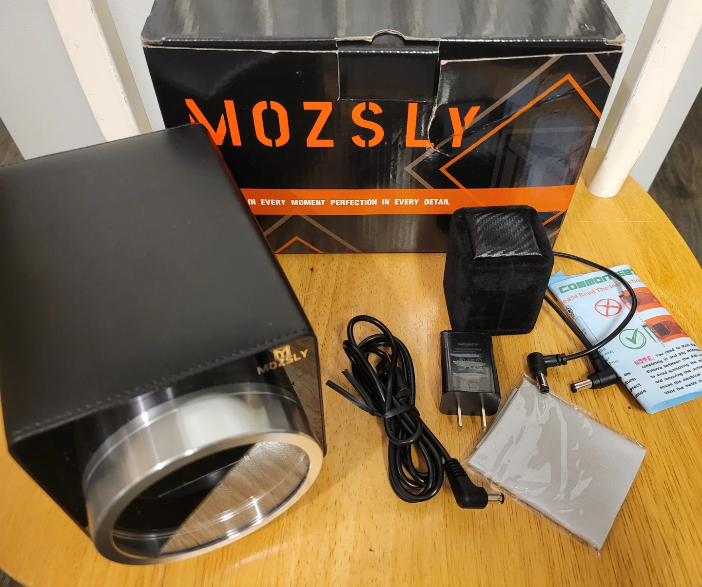MOZSLY Watch Winder Automatic Watch w/ Quiet Motor Black NEW - photo 2