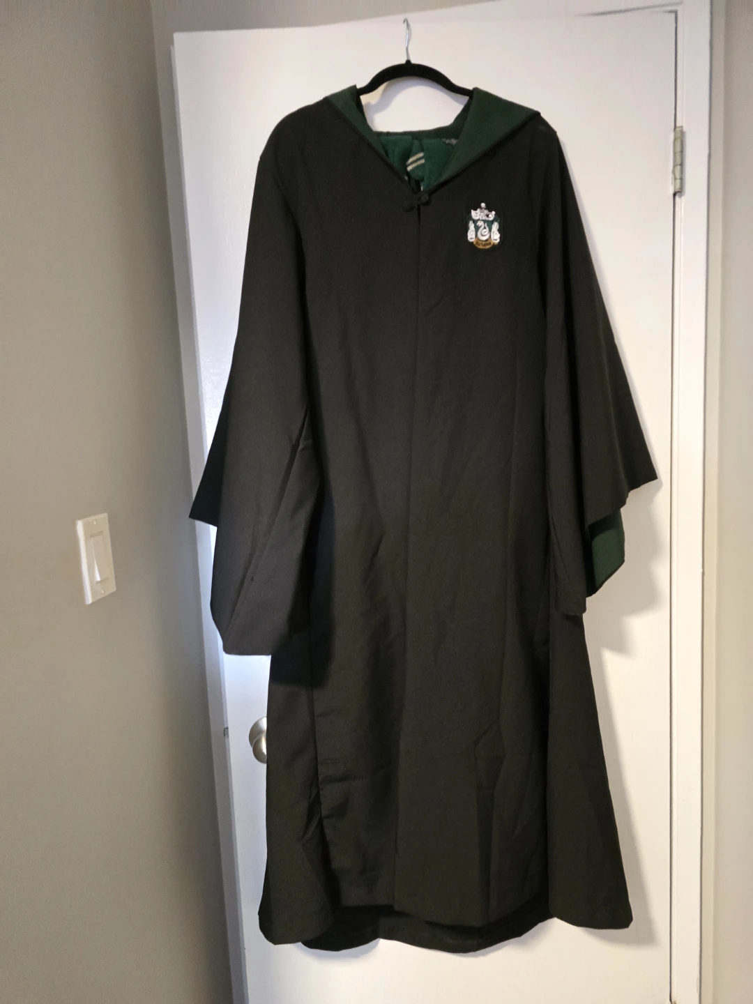 Harry Potter Slytherin Robe and Gloves Set