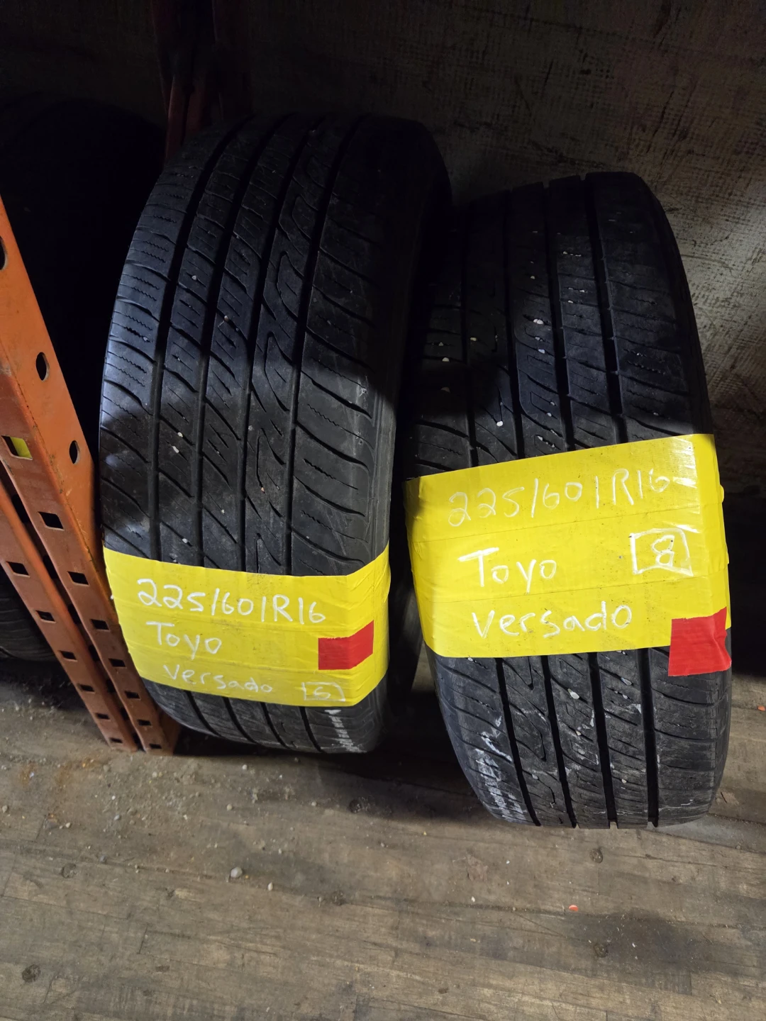 2 Toyo Versado 225/60R16 Tires