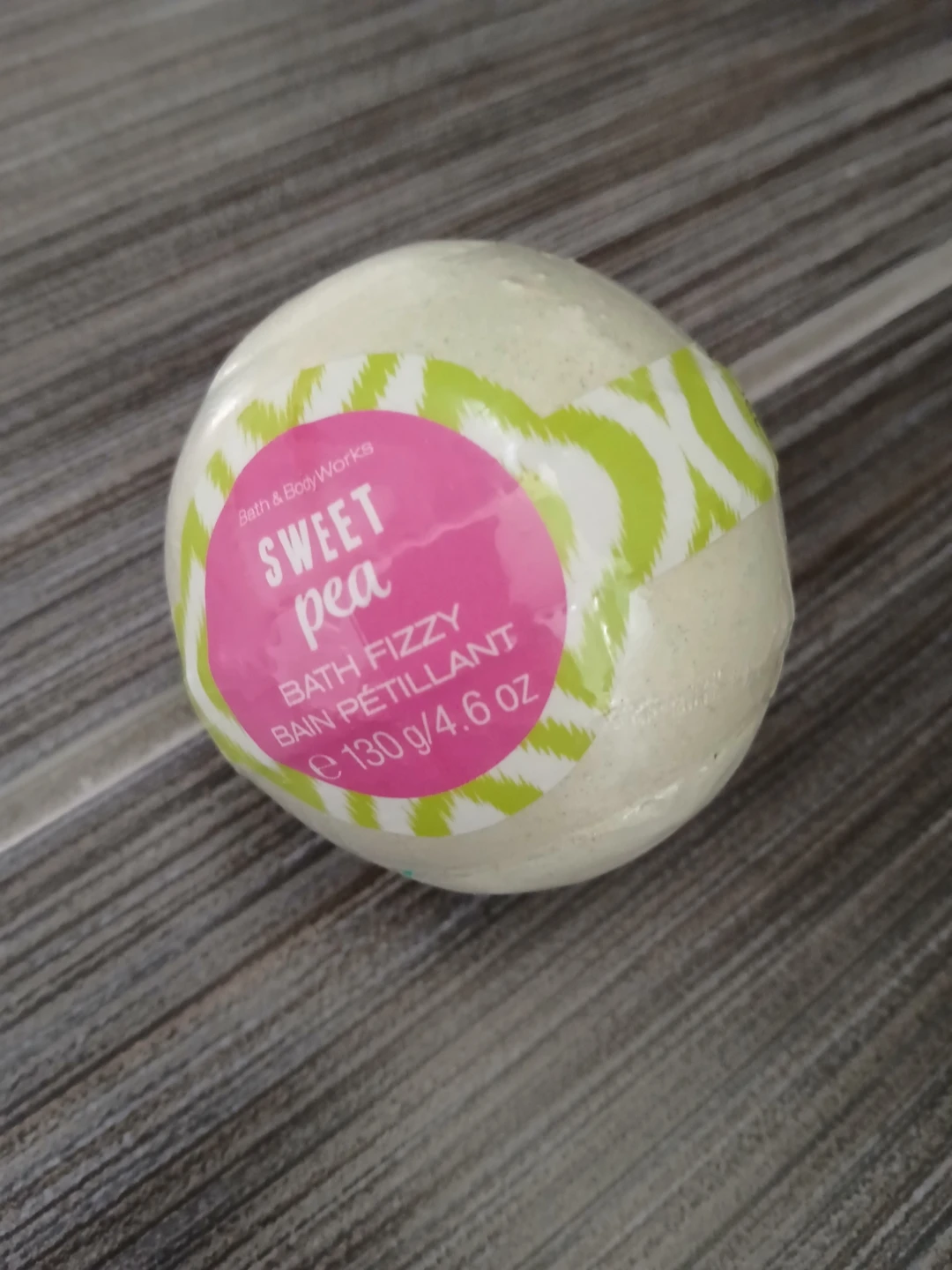 Bath & Body Works Sweet Pea Bath Fizzy