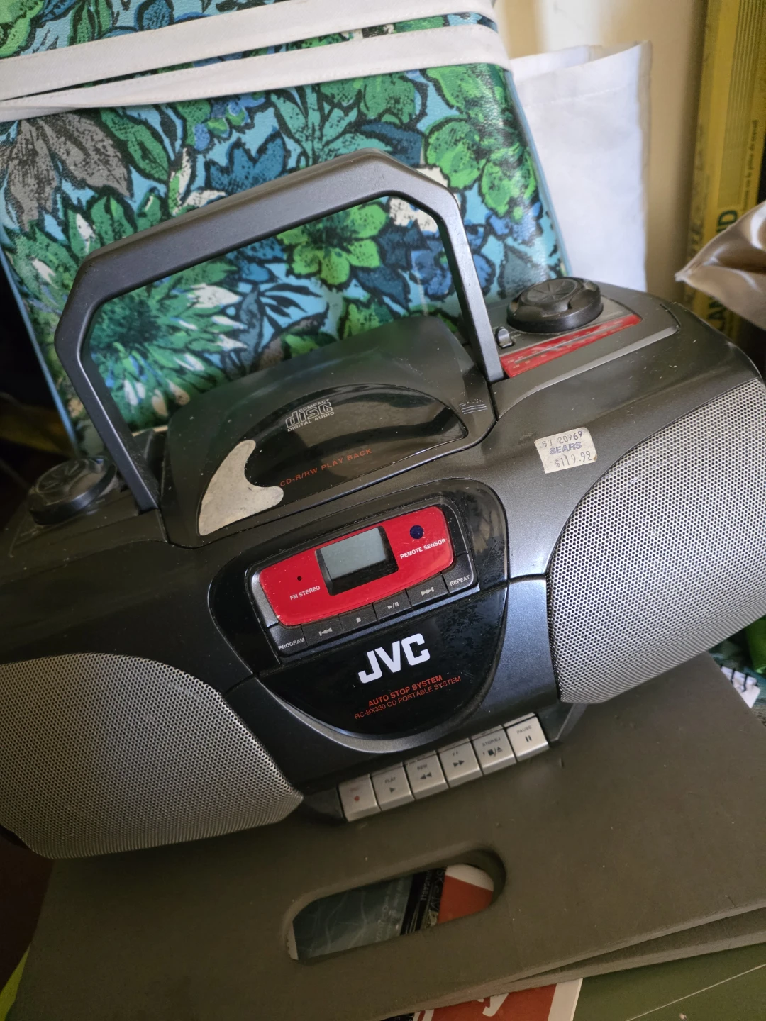 JVC RC-BX330 Portable CD Radio Boombox