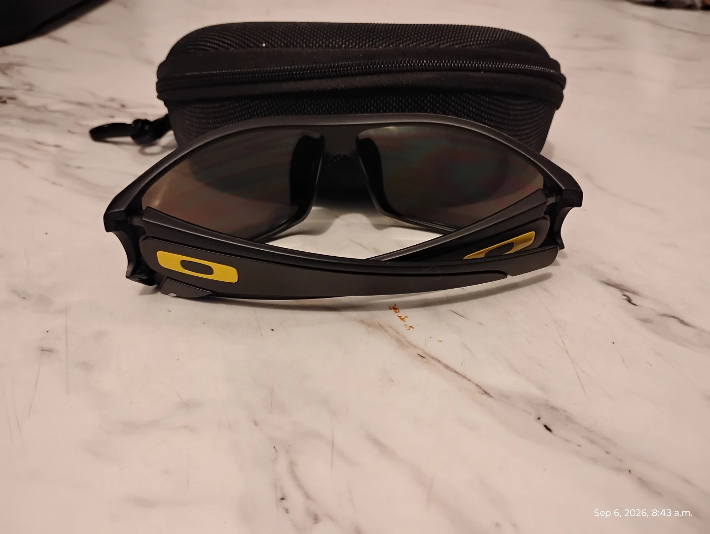 Oakley sunglasses - photo 2