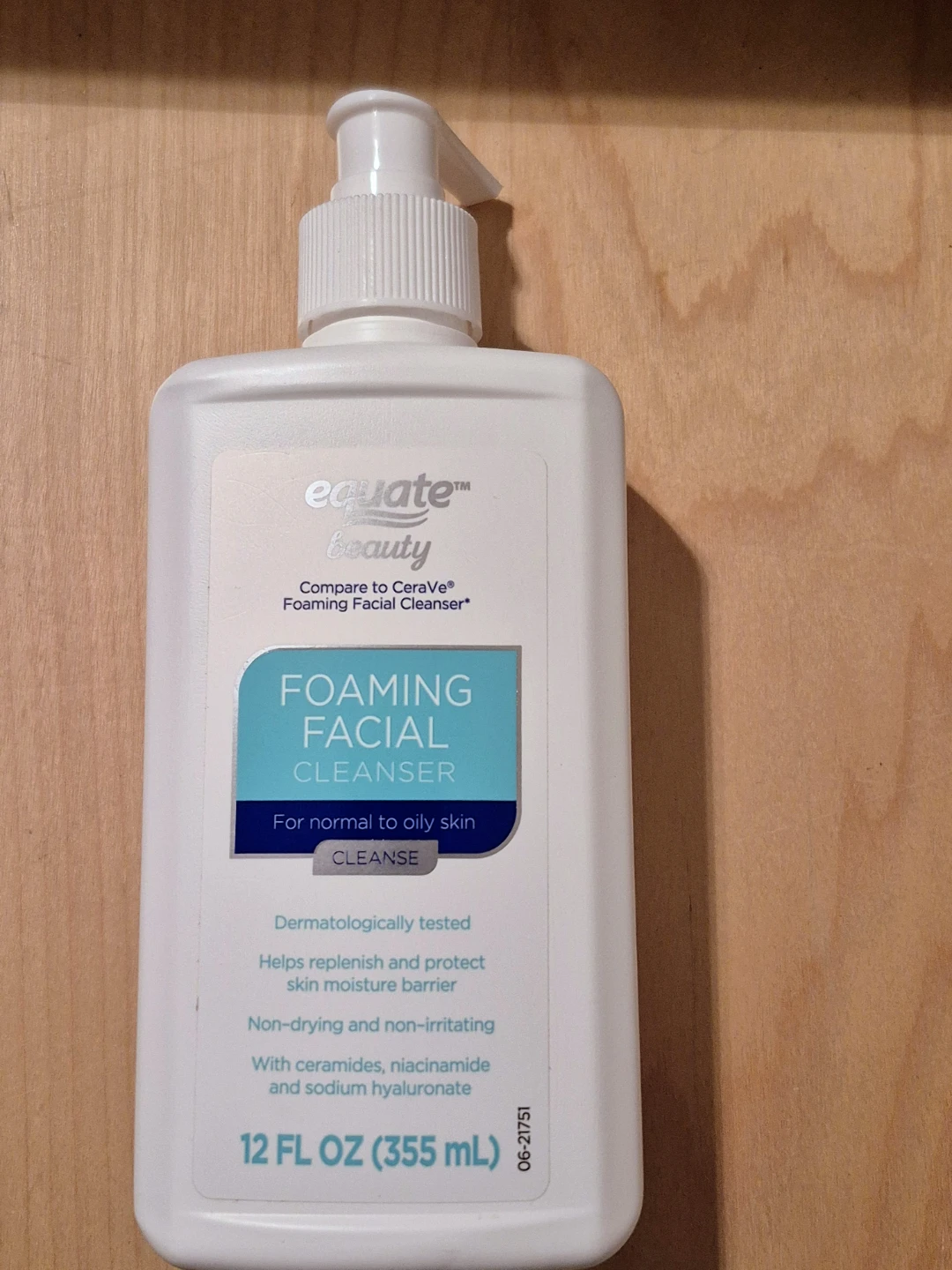 BN)Equate Beauty Foaming Facial Cleanser 355ml