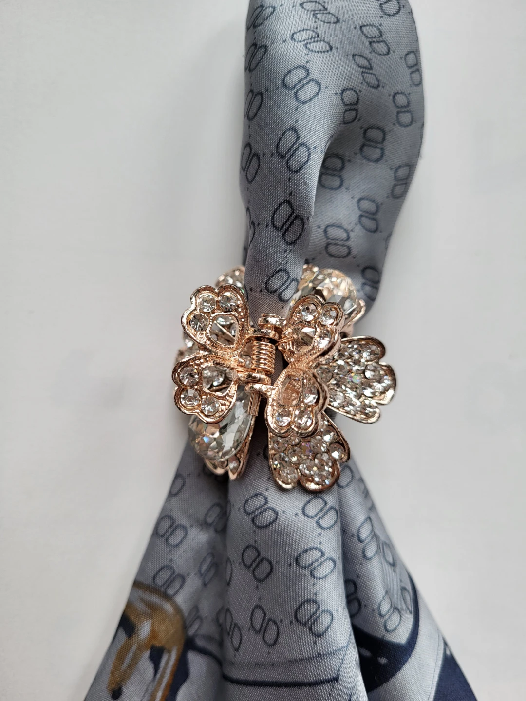 Rose Gold Crystal Flower Hair Claw (Hair or scarf) - photo 4