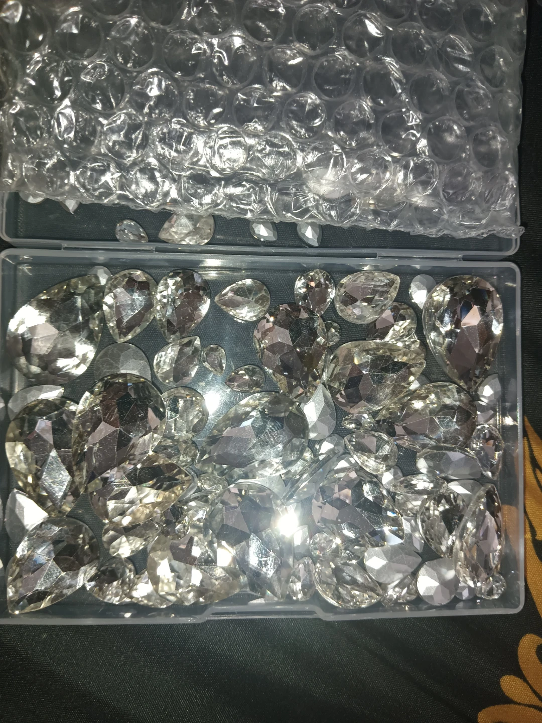 94 Pcs Pointed Back Rhinestone Teardrop Beads - photo 2