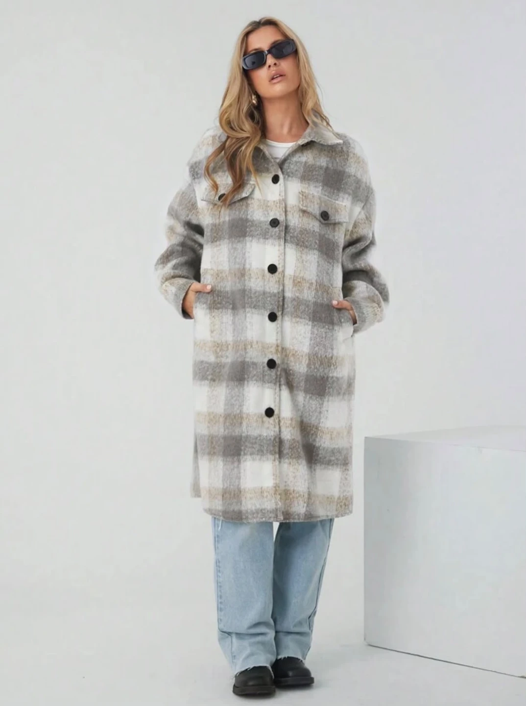 Grey and White Plaid Shacket Size L - photo 2