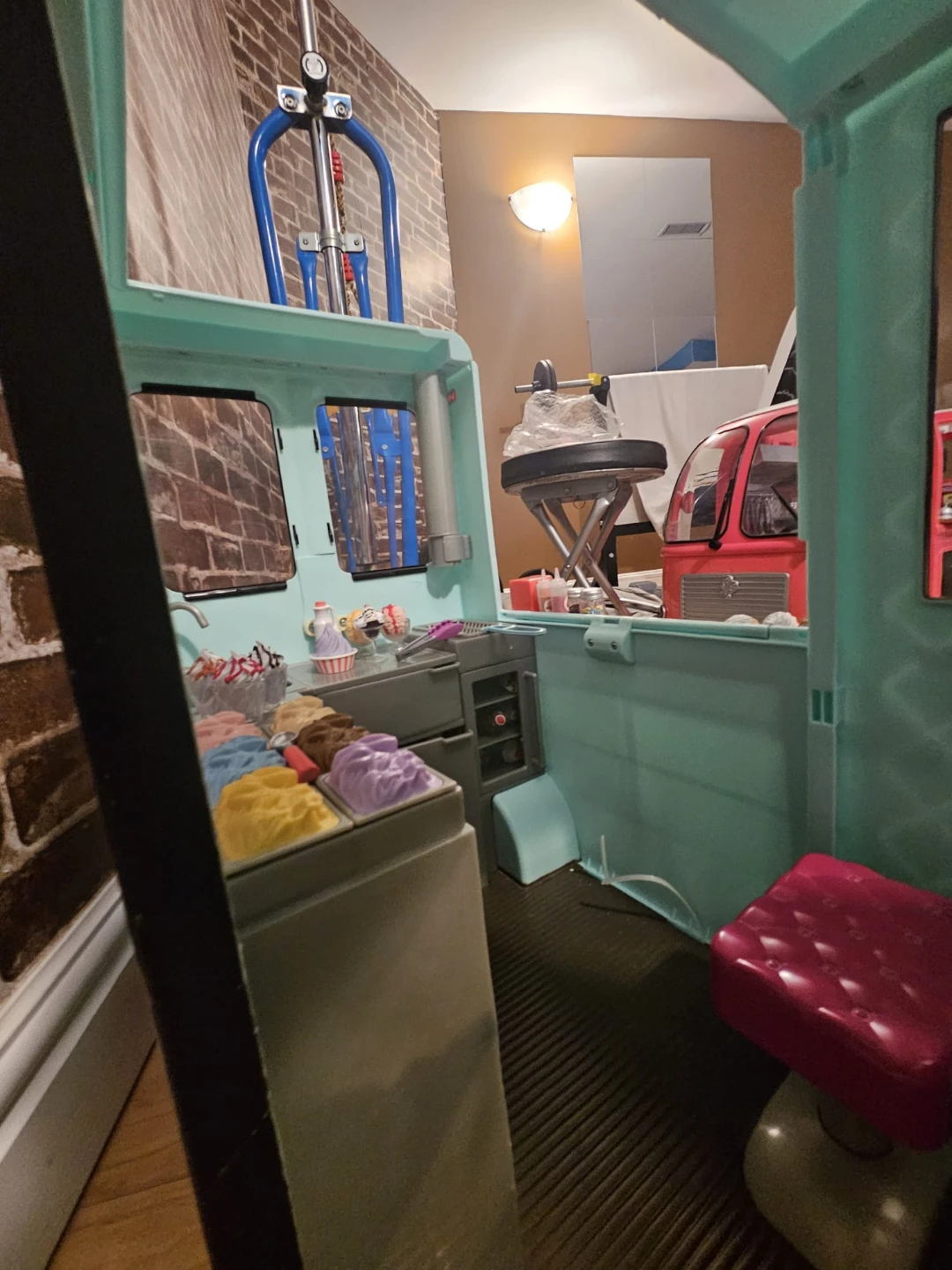 Our Generation Ice Cream Truck - photo 2