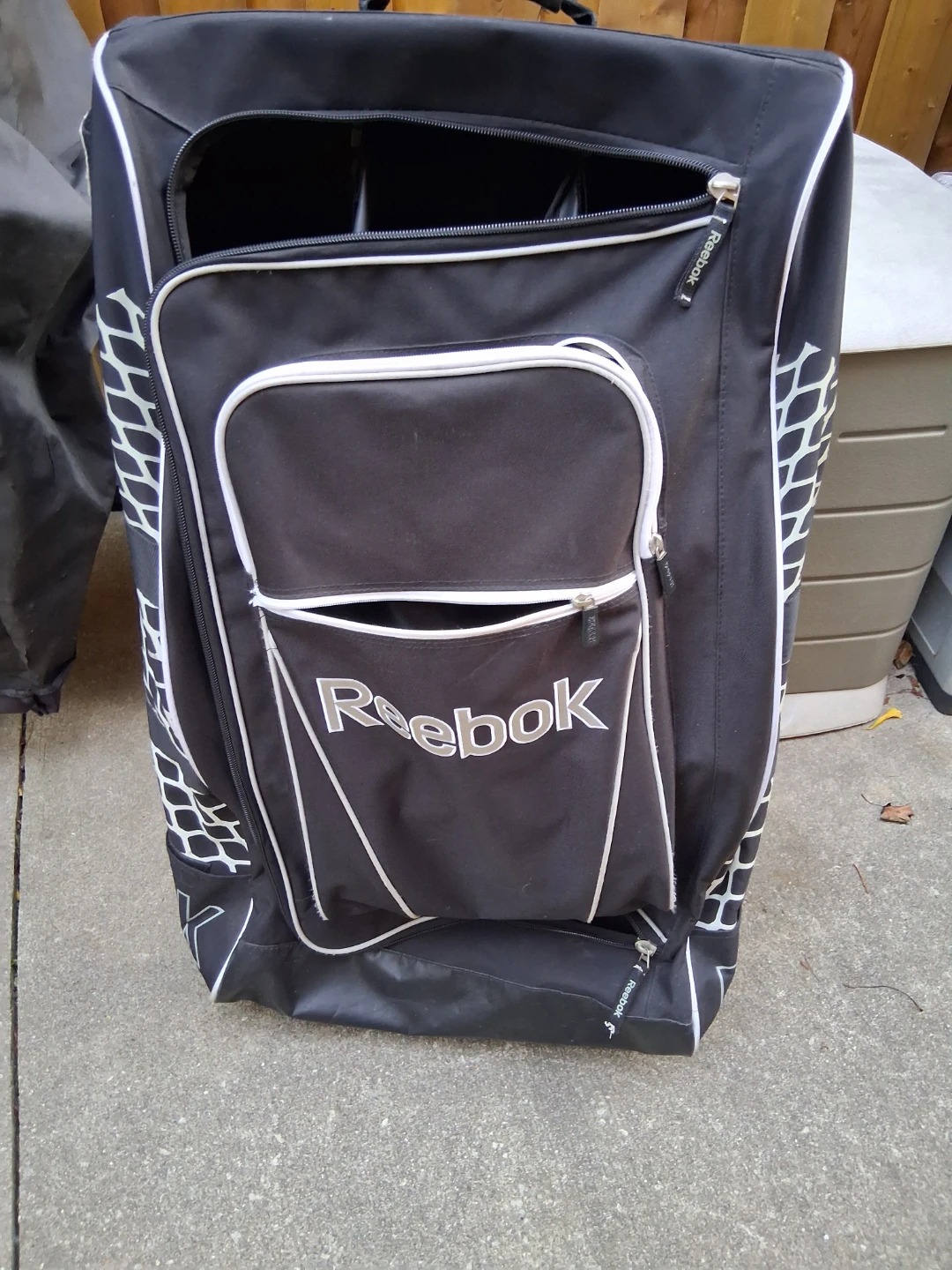 Hockey bag excellent condition