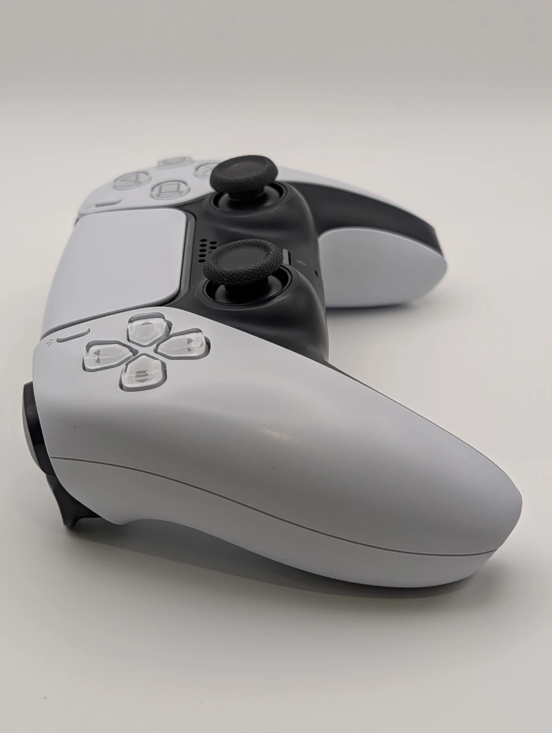 PS5 DualSense – Upgraded Anti-Drift TMR (White) - photo 3