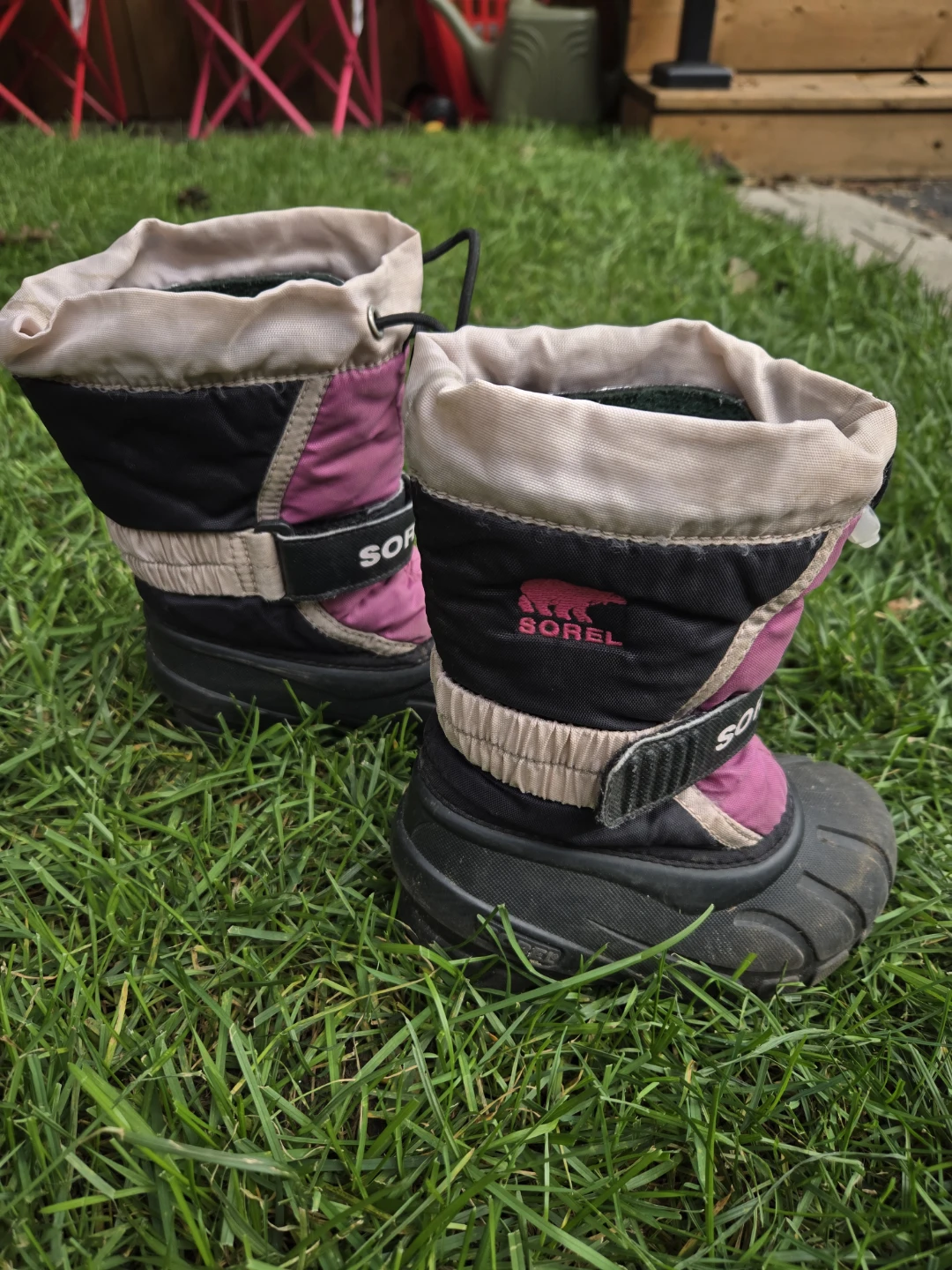 Sorel Winter Boots size 8 - photo 2