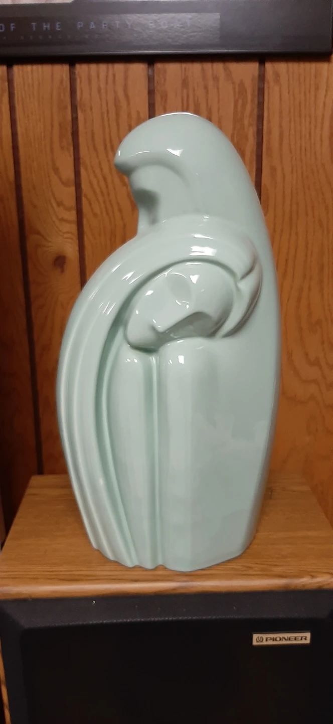 Vintage Haeger 6051  "Lovers Embrace"