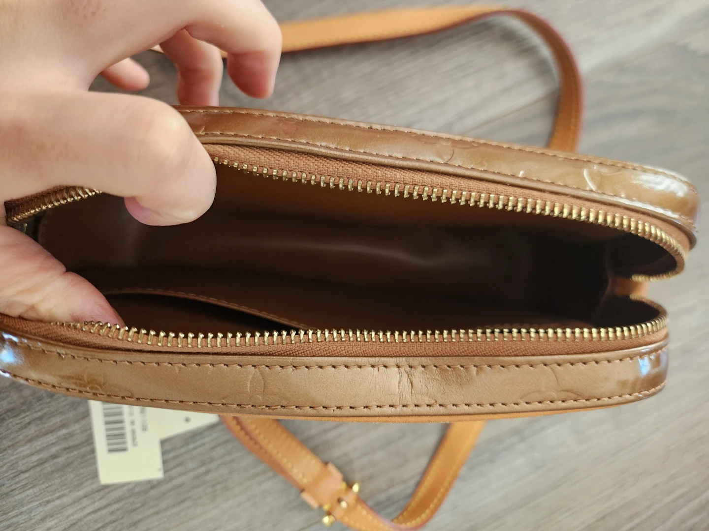 Louis Vuitton Christie MM Bronze Handbag - photo 4