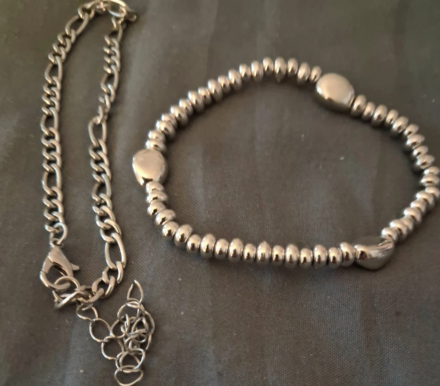 Silver Tone Heart Necklace and Bracelet Set - photo 3