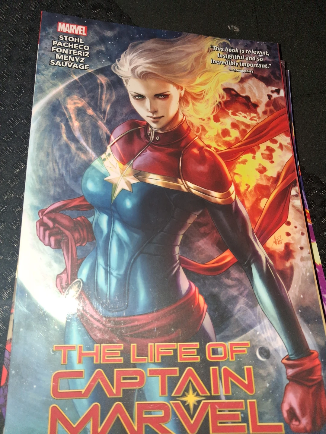 Captain Marvel Onibus/ Trades Bundle of 8 - photo 3
