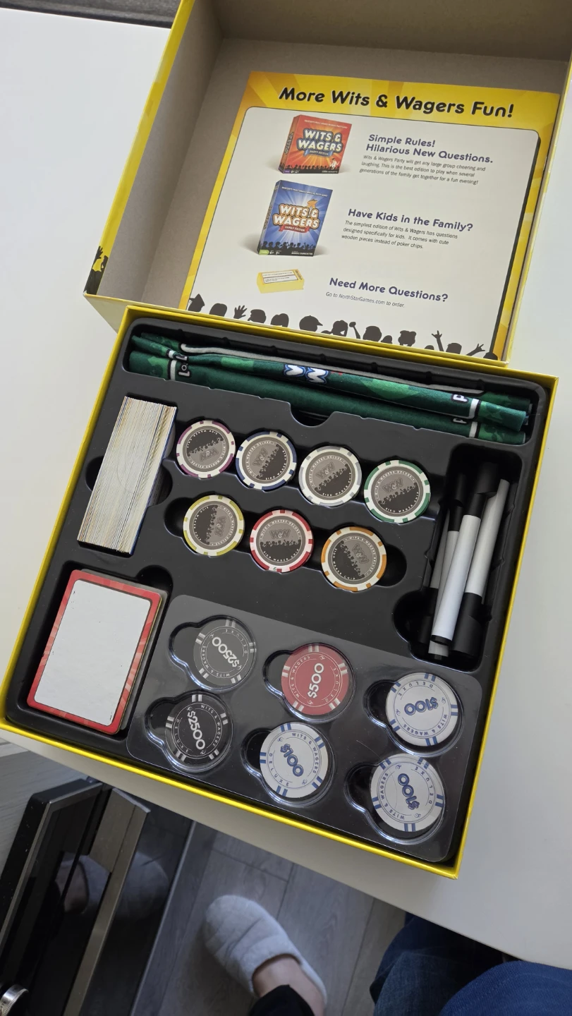 Wits & Wagers Deluxe Edition Party Game - photo 3
