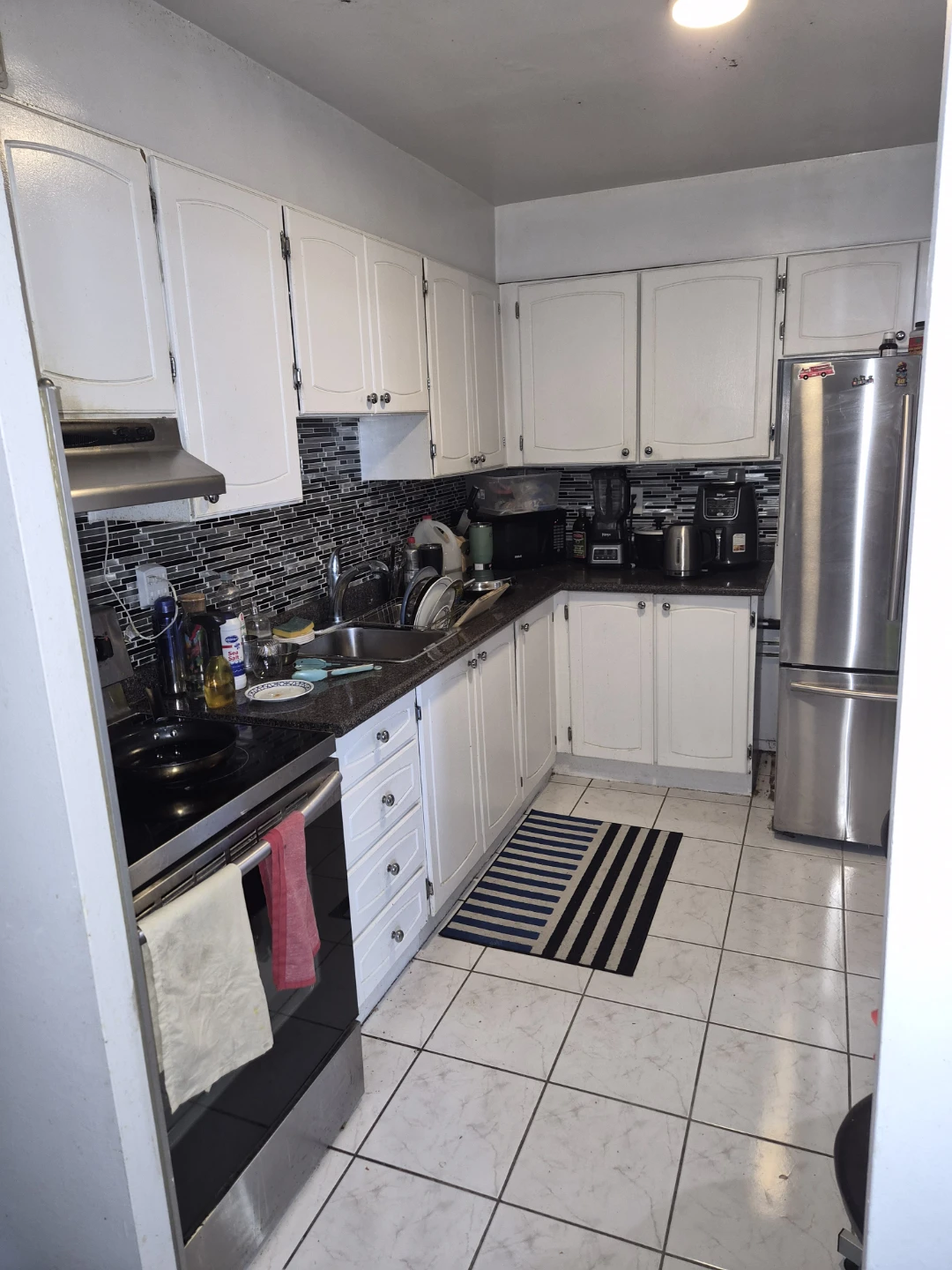 Room For Rent - photo 3