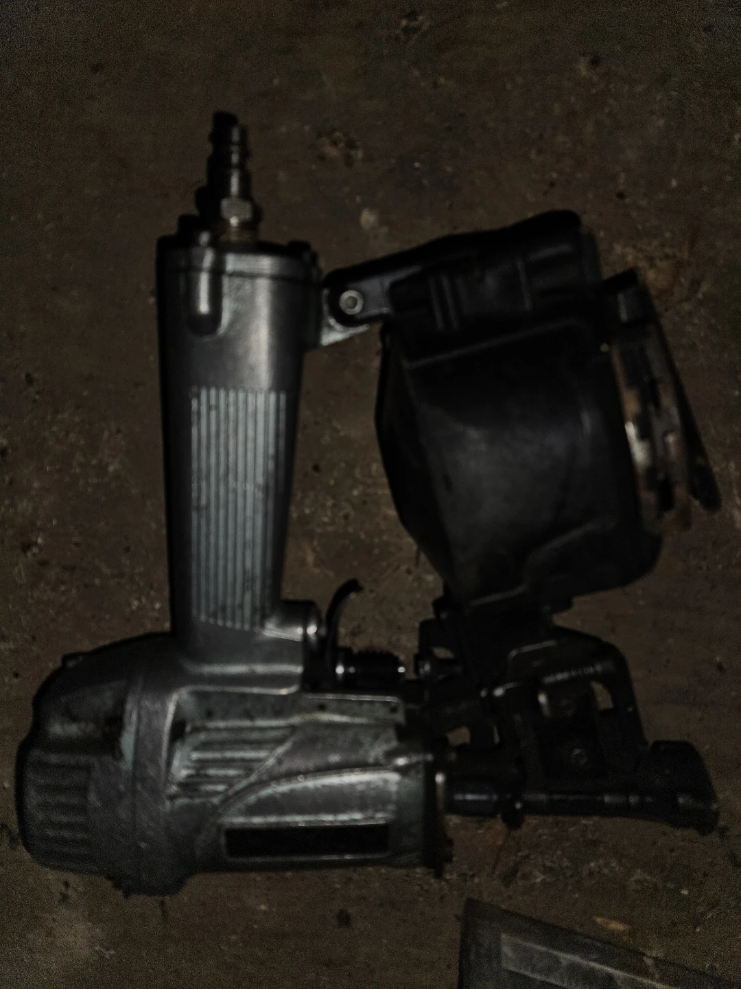 Hitachi Coil Nailer🏈