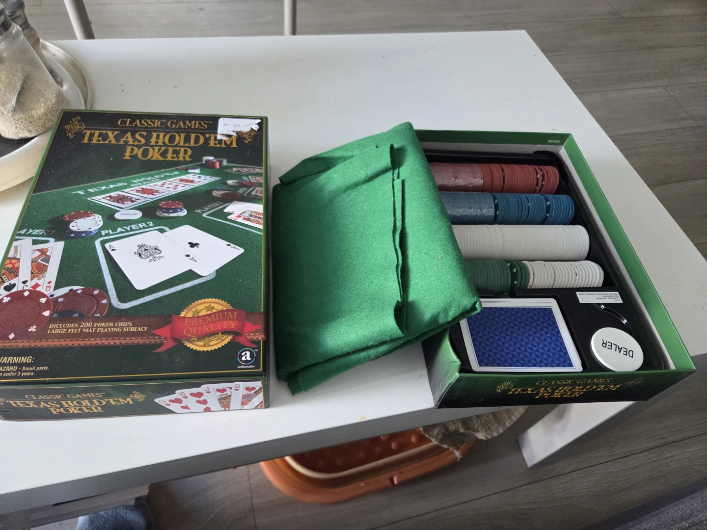 Classic Games Texas Hold'em Poker Set - photo 5
