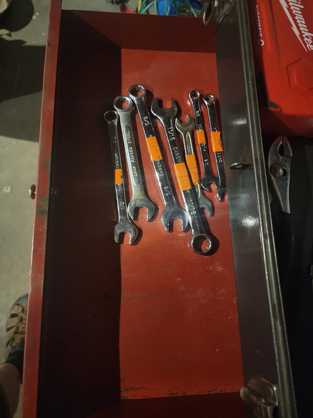 Tool box w/tools - photo 3