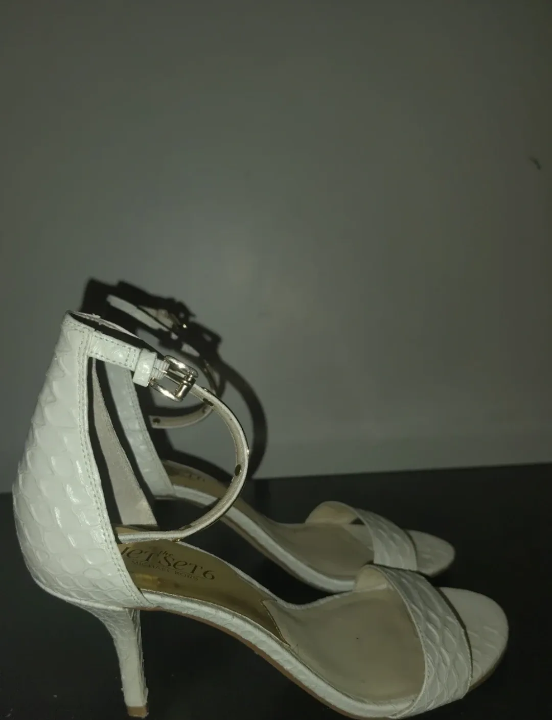 Michael Kors Jet Set White Heels - photo 3