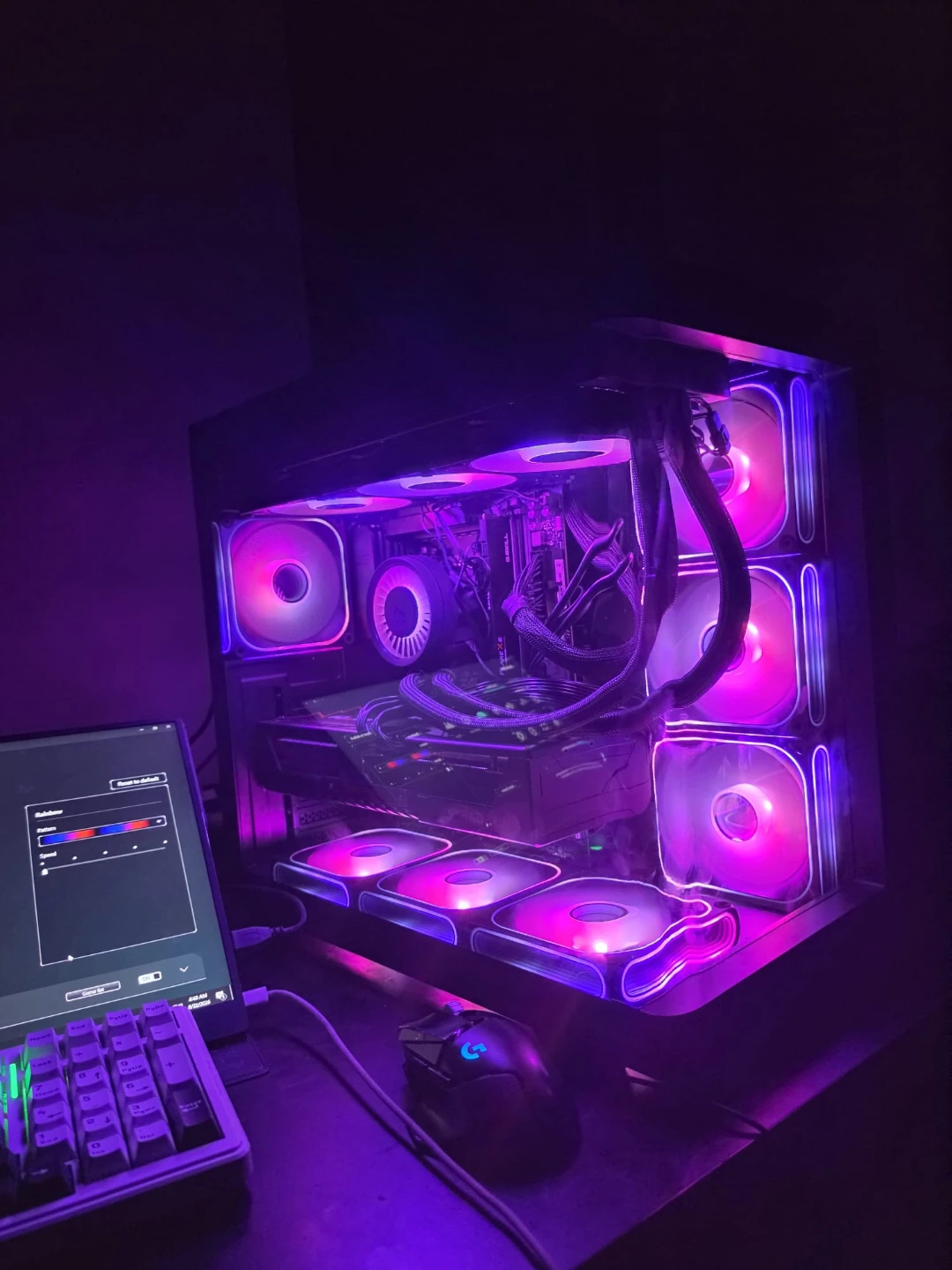 Custom High-End Gaming PC 9070 XT | 7950X3D | 32GB RAM | 4TB - photo 2