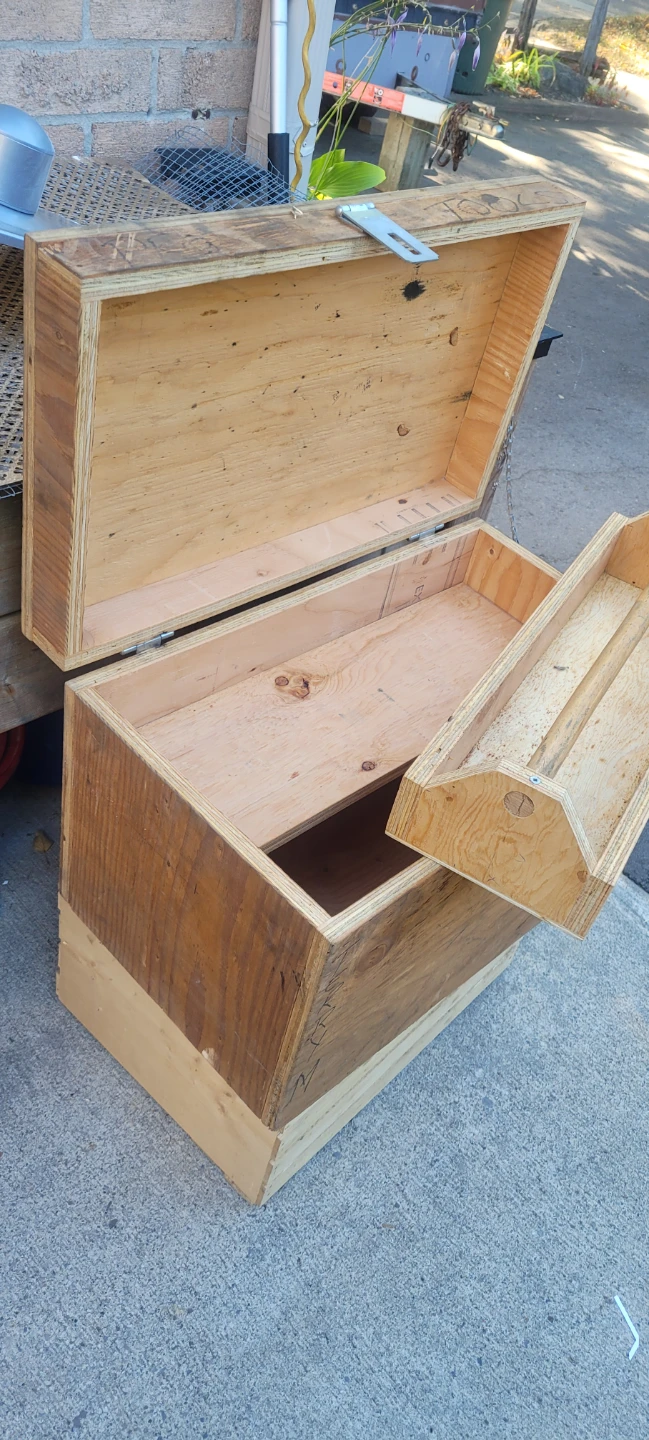 Handmade Wooden Tool Chest - photo 4