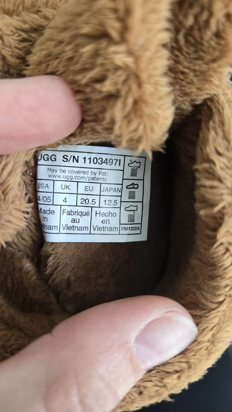 UGG Infant Booties size 4/05 - photo 4