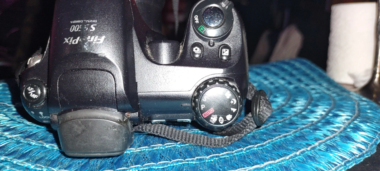 Fujifilm FinePix S5100 Digital Camera - photo 2