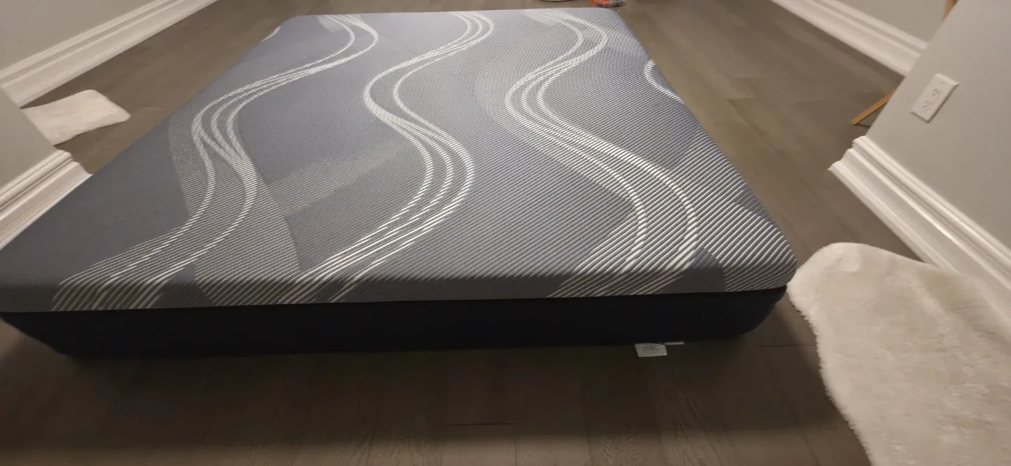 Tempur-Pedic ProPerform Mattress - King Size - photo 3