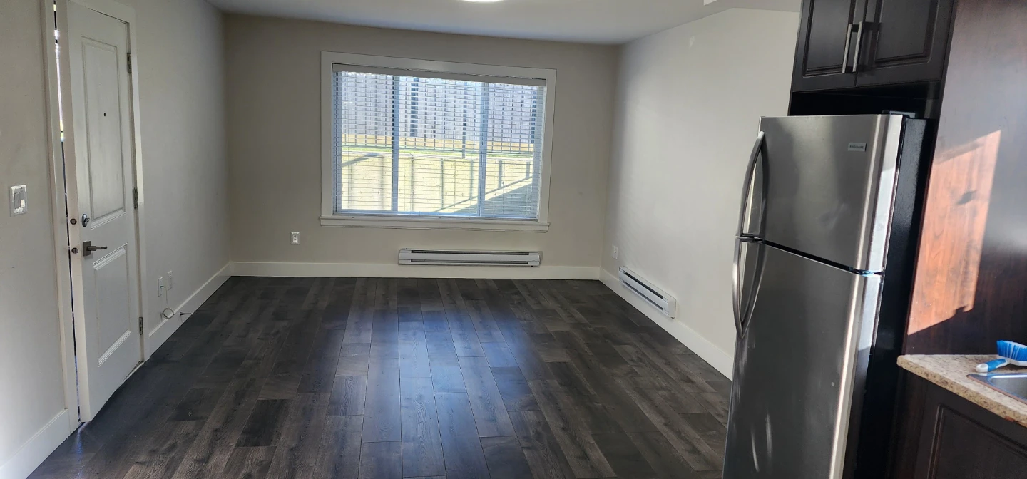 Basement for rent - photo 5