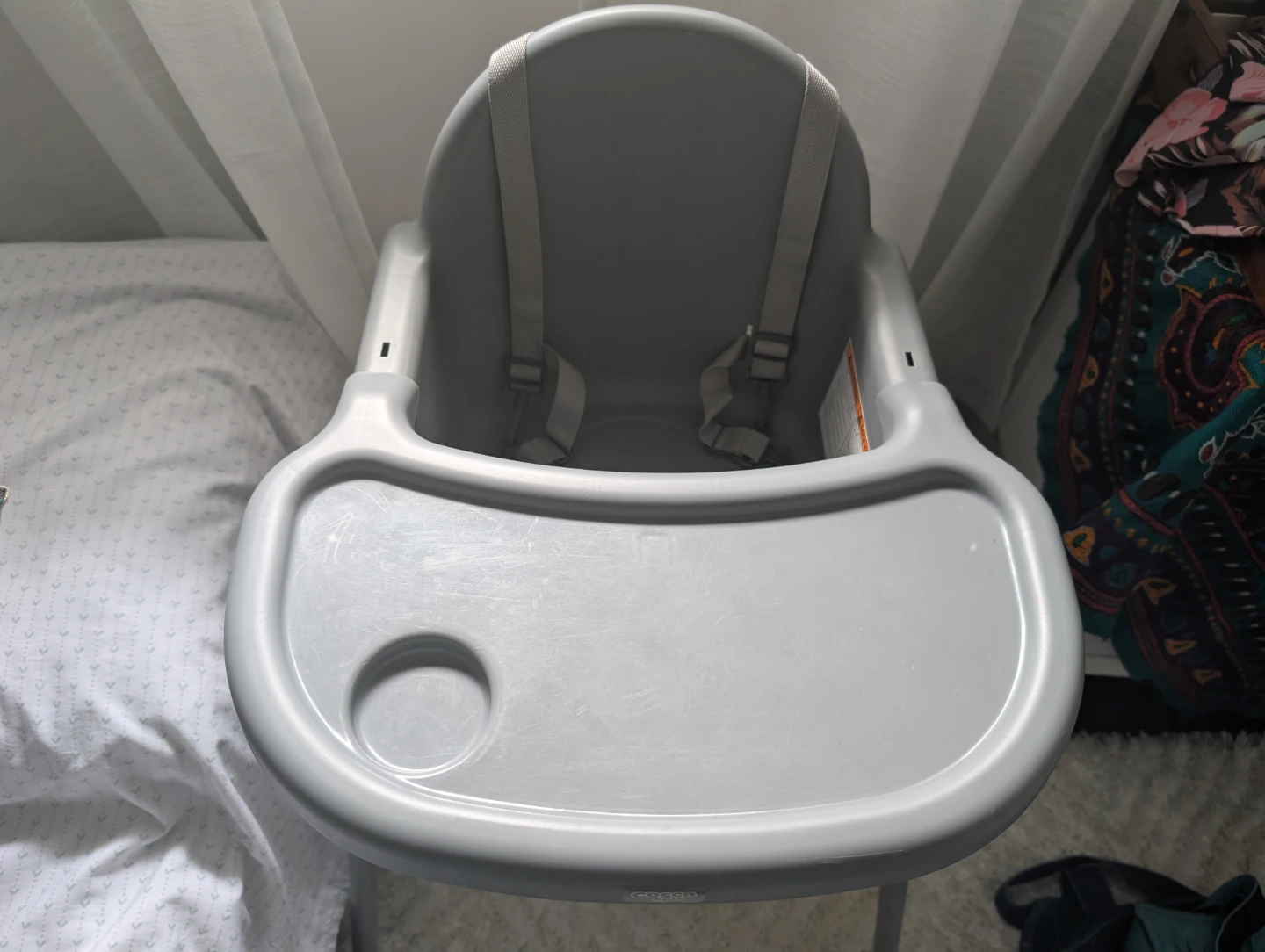 Grey Plastic High Chair - photo 3