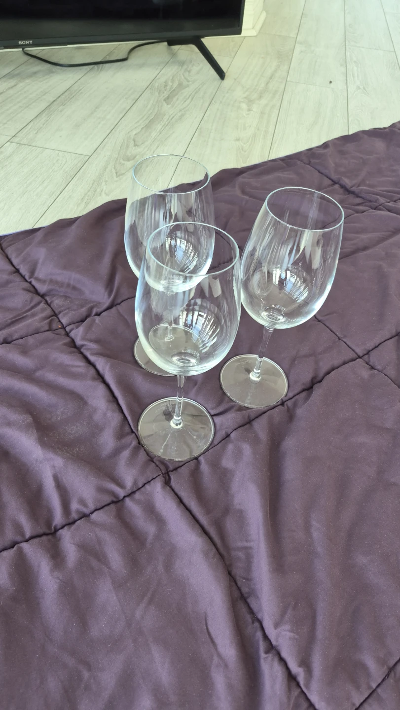 Wine glasses. All must go - photo 4