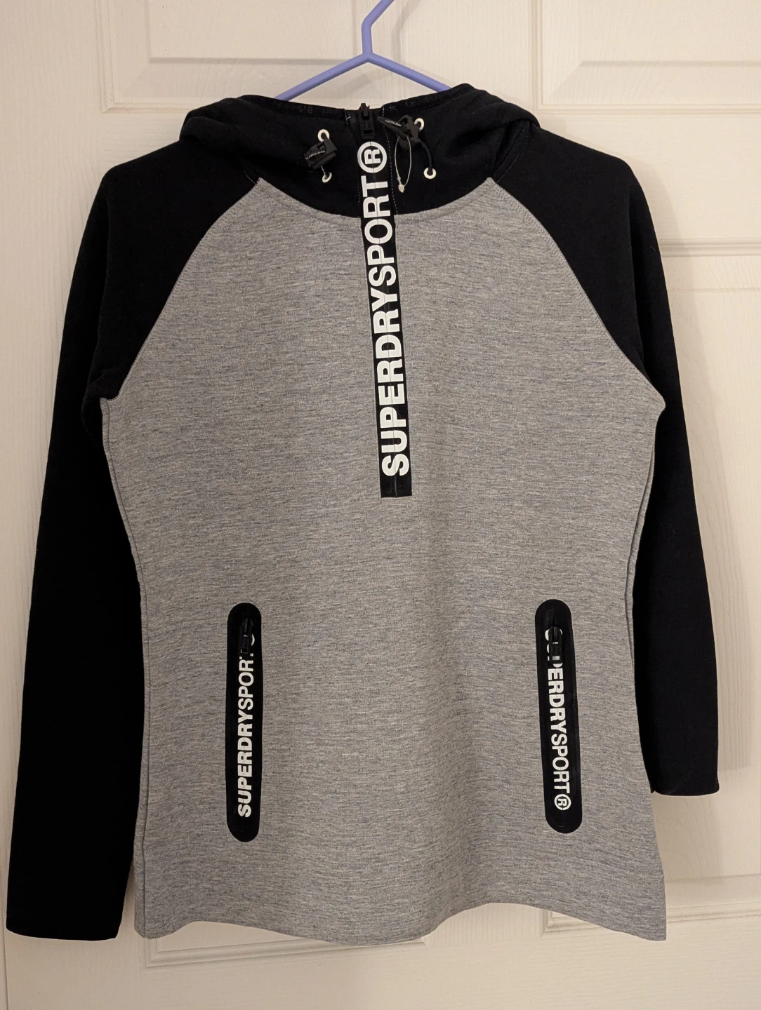 Superdry Sport Quarter-Zip Hoodie