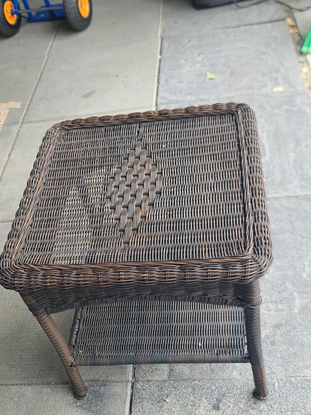 Dark Brown Wicker Side Table - photo 3