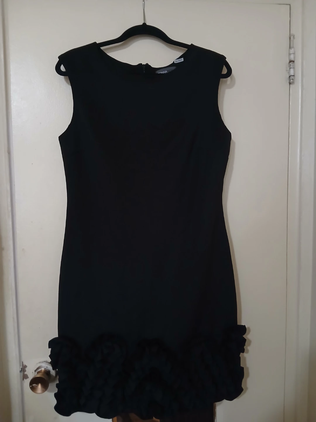 Black Donna Ricco Sleeveless Dress