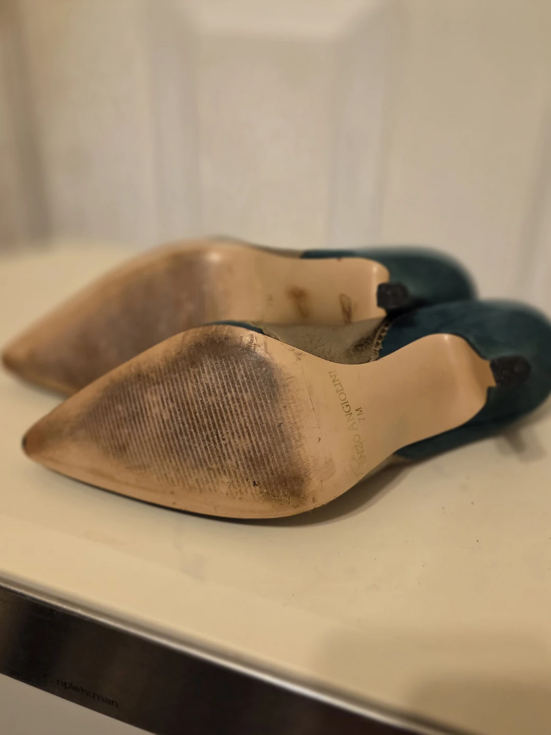 Enzo Angiolini Teal Suede and Gold Heels - photo 3