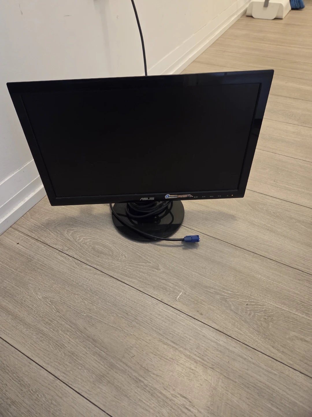 ASUS VS197 LCD Computer Monitor - photo 5