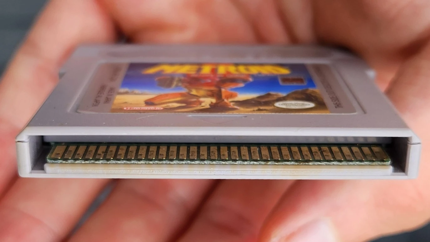 Nintendo Game Boy Metroid II: Return of Samus - photo 3