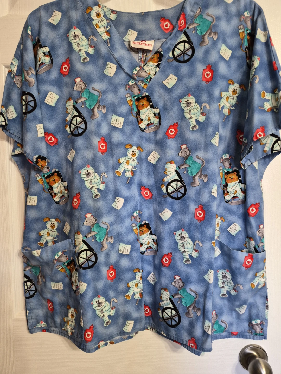 White Cross Size 4X Scrub Top - photo 2