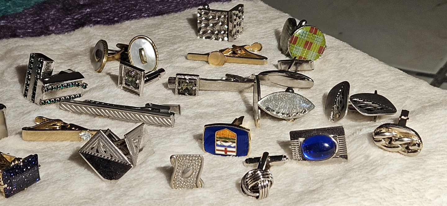 Vintage Cufflink and Tie Clip Collection - photo 4