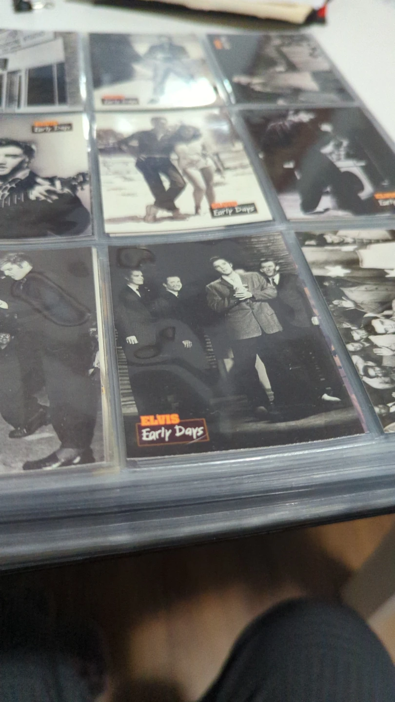 Elvis Presley Collector's Card Album - photo 3